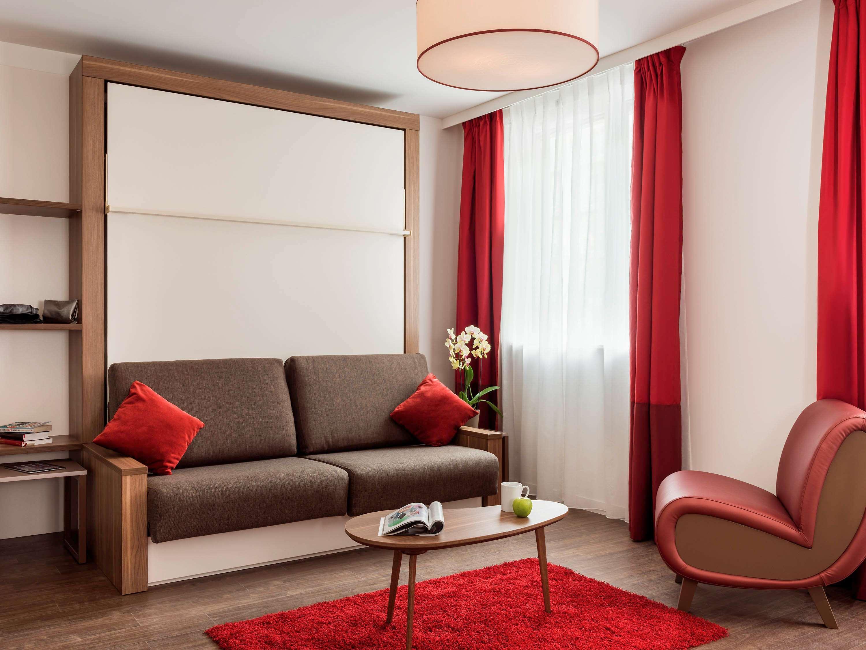 Aparthotel Adagio La Defense Courbevoie Exteriör bild