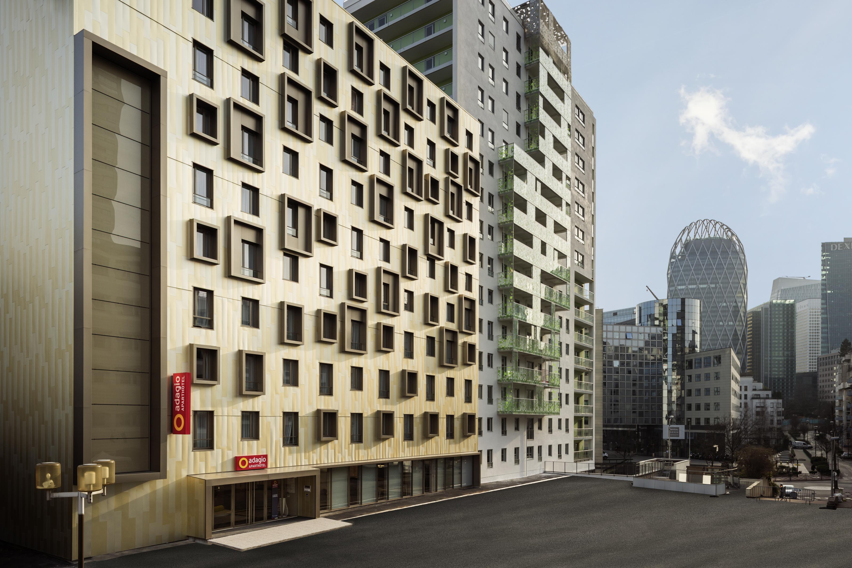Aparthotel Adagio La Defense Courbevoie Exteriör bild